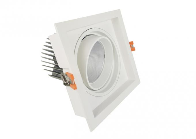 A presión la parrilla de aluminio Downlight del cuadrado LED de la fundición con el microprocesador de la MAZORCA LED